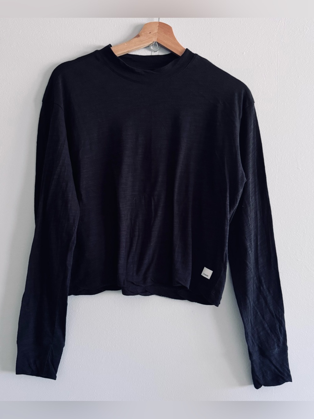 Vuori Lux Performance Long Sleeve Tee Sz L